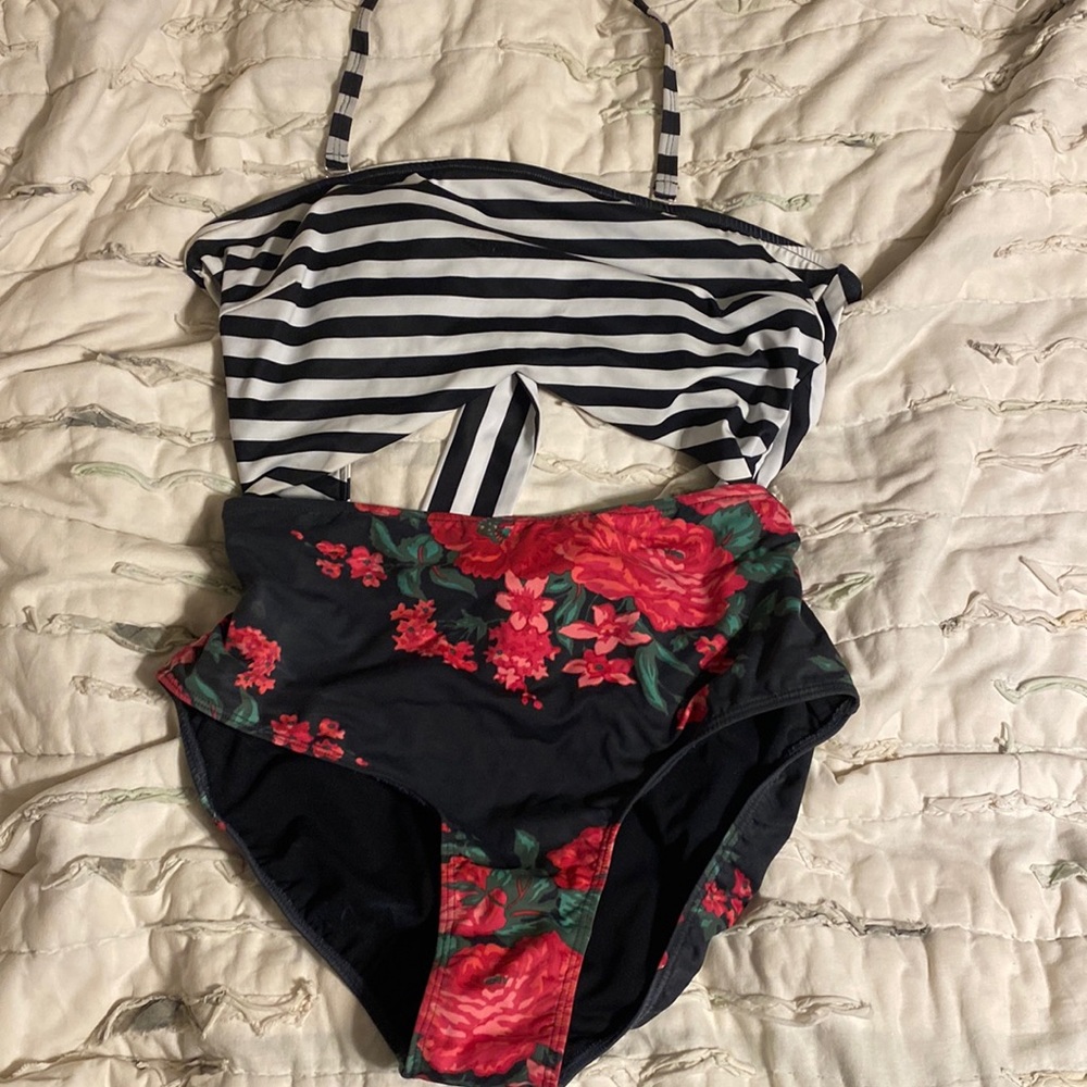 Albion Fit bathing suit. XL.